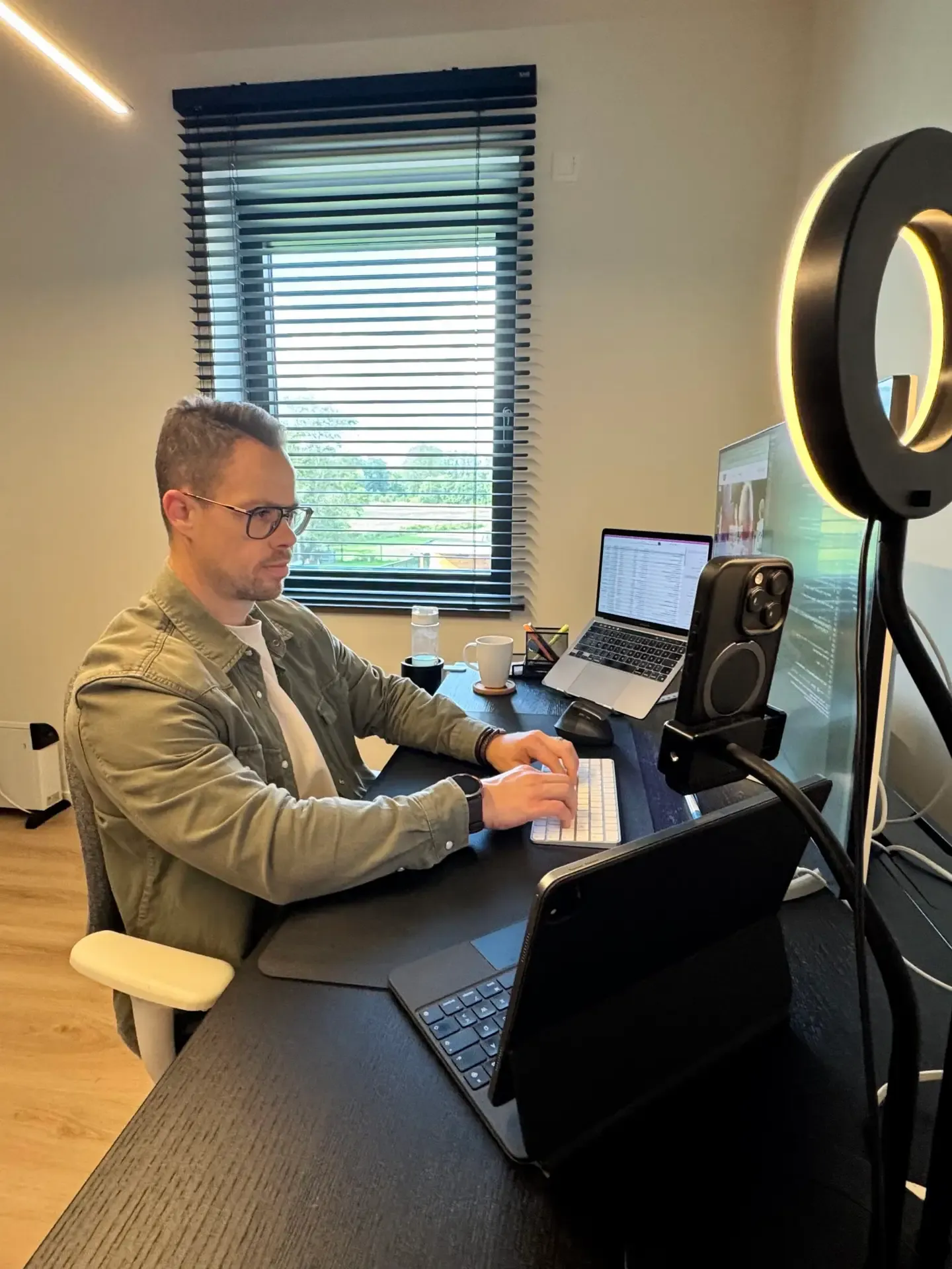 Pieter Van Looy — oprichter De Webgoeroe